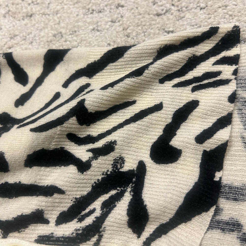 Literature Noir XS wool cashmere zebra cardigan vintage good used condition - Picture 12 of 13